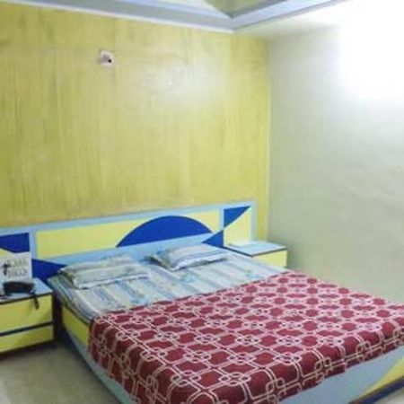 Hotel Gokul Gandhinagar Exterior foto
